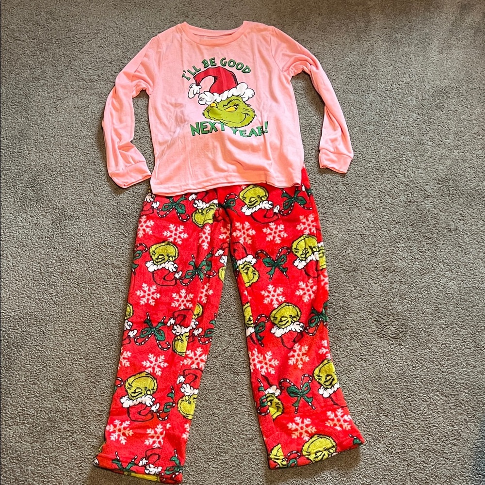 Girls size 10 set pajamas